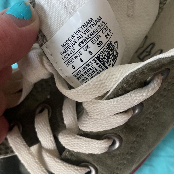 NWT olive sage green converse - Picture 3 of 3